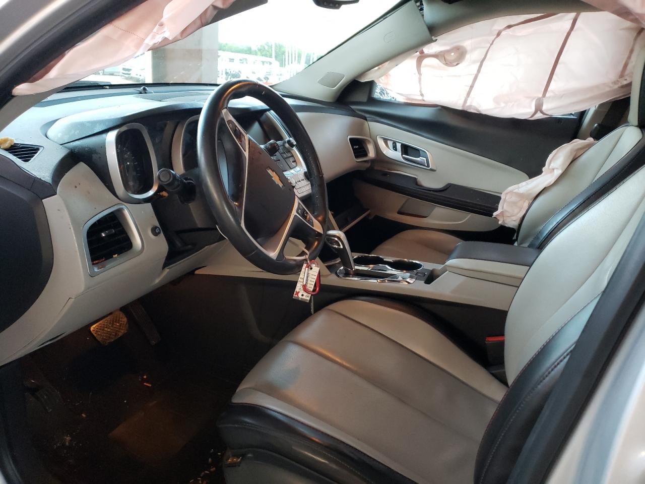 Photo 5 from auction – 2012 CHEVROLET EQUINOX LT with VIN 2GNFLGE55C6375741