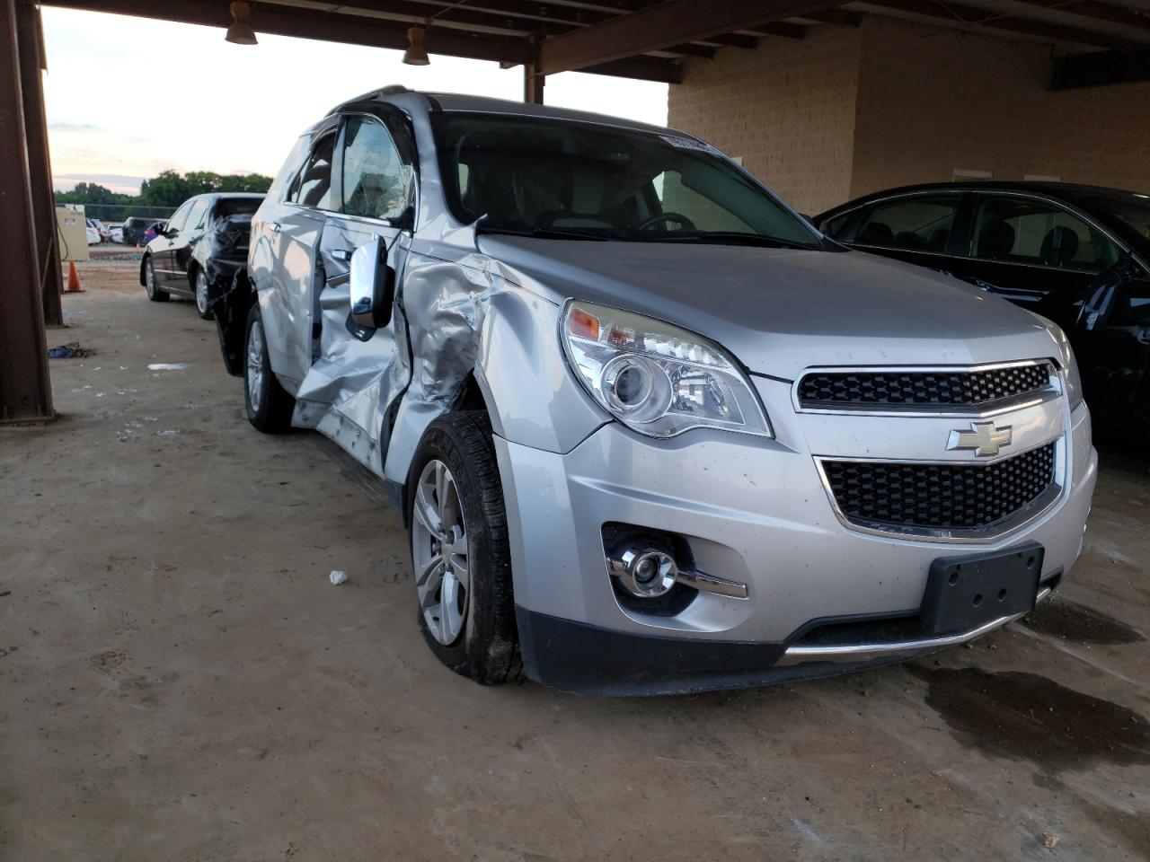 CHEVROLET EQUINOX LT 2012 with VIN 2GNFLGE55C6375741 - Photo from auction