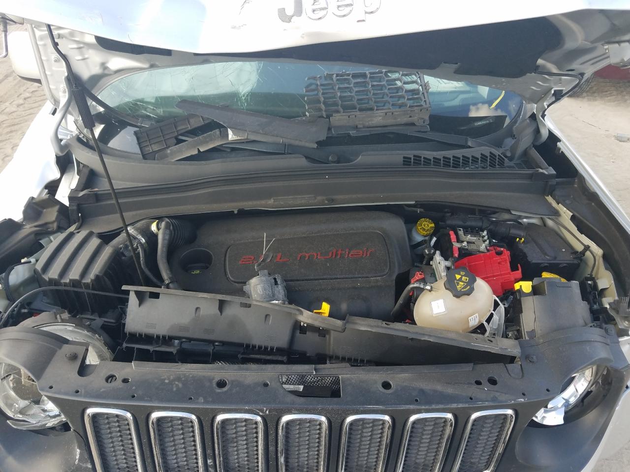 Photo 7 from auction – 2018 JEEP RENEGADE L with VIN ZACCJABB1JPH21163
