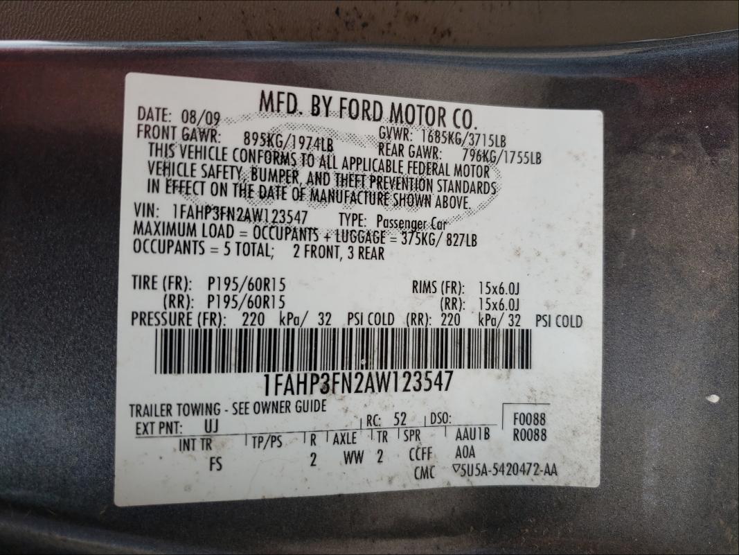 Photo 10 from auction – 2010 FORD FOCUS SE with VIN 1FAHP3FN2AW123547