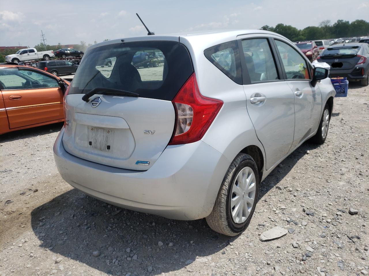 Photo 4 from auction – 2015 NISSAN VERSA NOTE with VIN 3N1CE2CPXFL397752