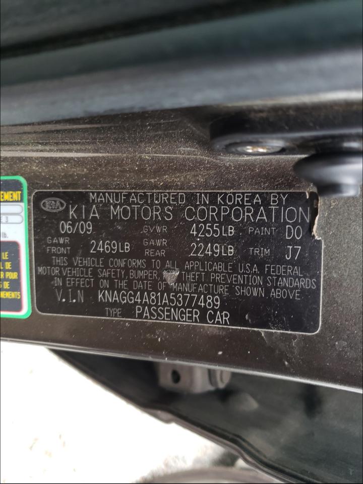 Photo 10 from auction – 2010 KIA OPTIMA LX with VIN KNAGG4A81A5377489
