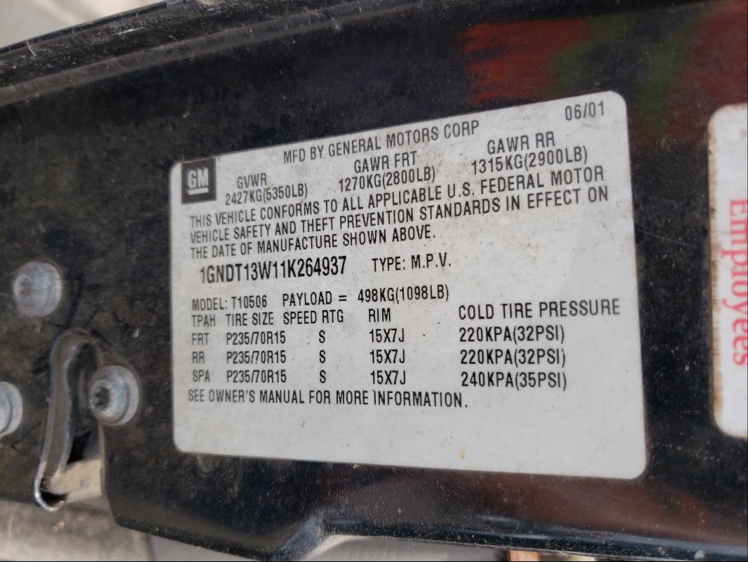 Photo 10 from auction – 2001 CHEVROLET BLAZER with VIN 1GNDT13W11K264937