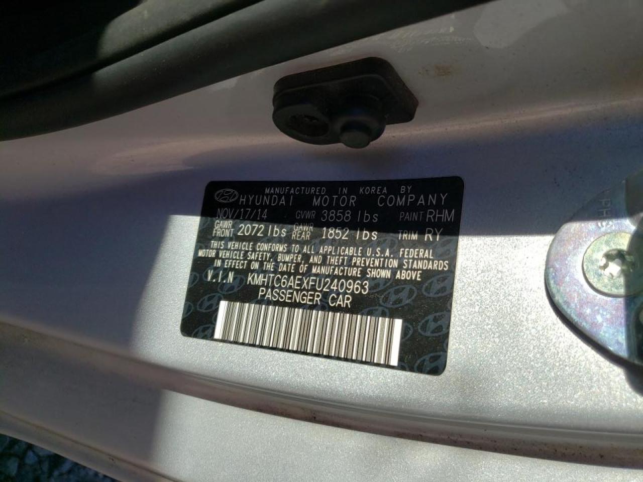 Photo 10 from auction – 2015 HYUNDAI VELOSTER T with VIN KMHTC6AEXFU240963