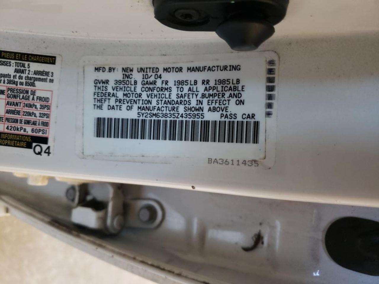 Photo 10 from auction – 2005 PONTIAC VIBE with VIN 5Y2SM63835Z435955