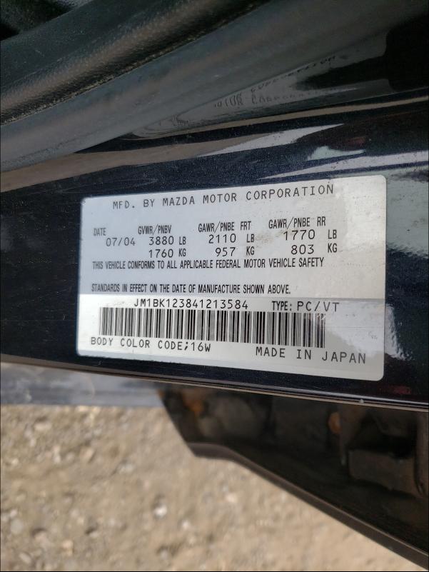 Фото 10 с аукциона – 2004 MAZDA 3 S с VIN JM1BK123841213584