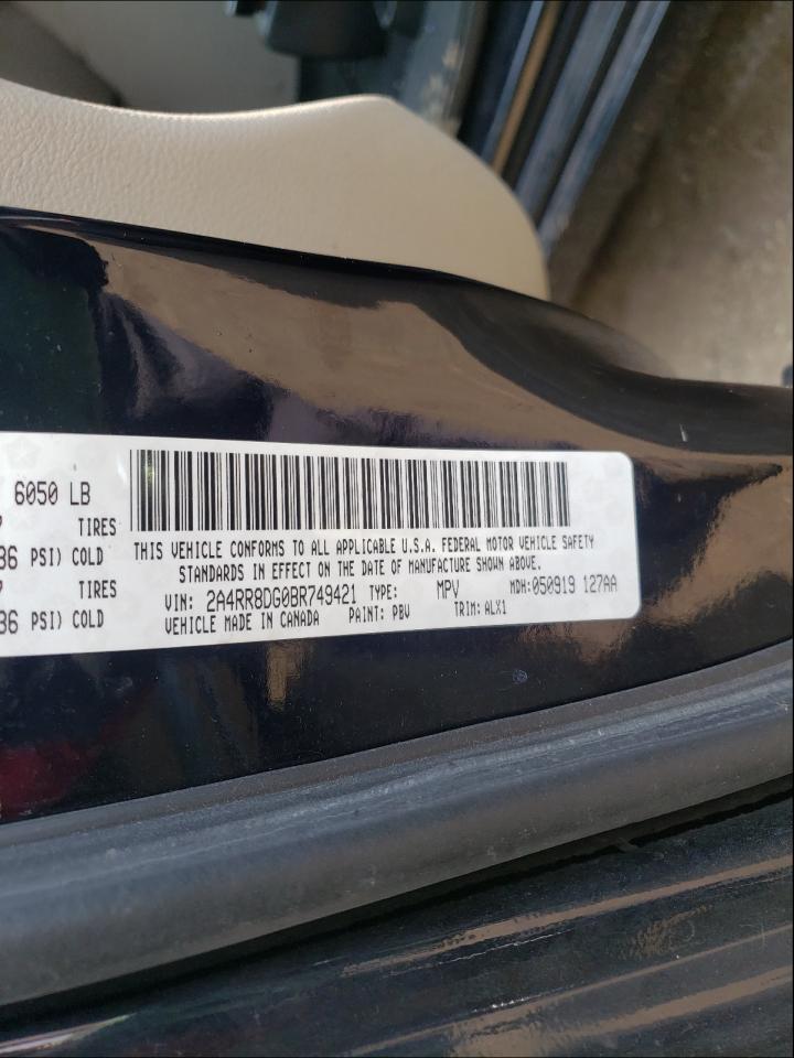 Photo 10 from auction – 2011 CHRYSLER TOWN & COU with VIN 2A4RR8DG0BR749421