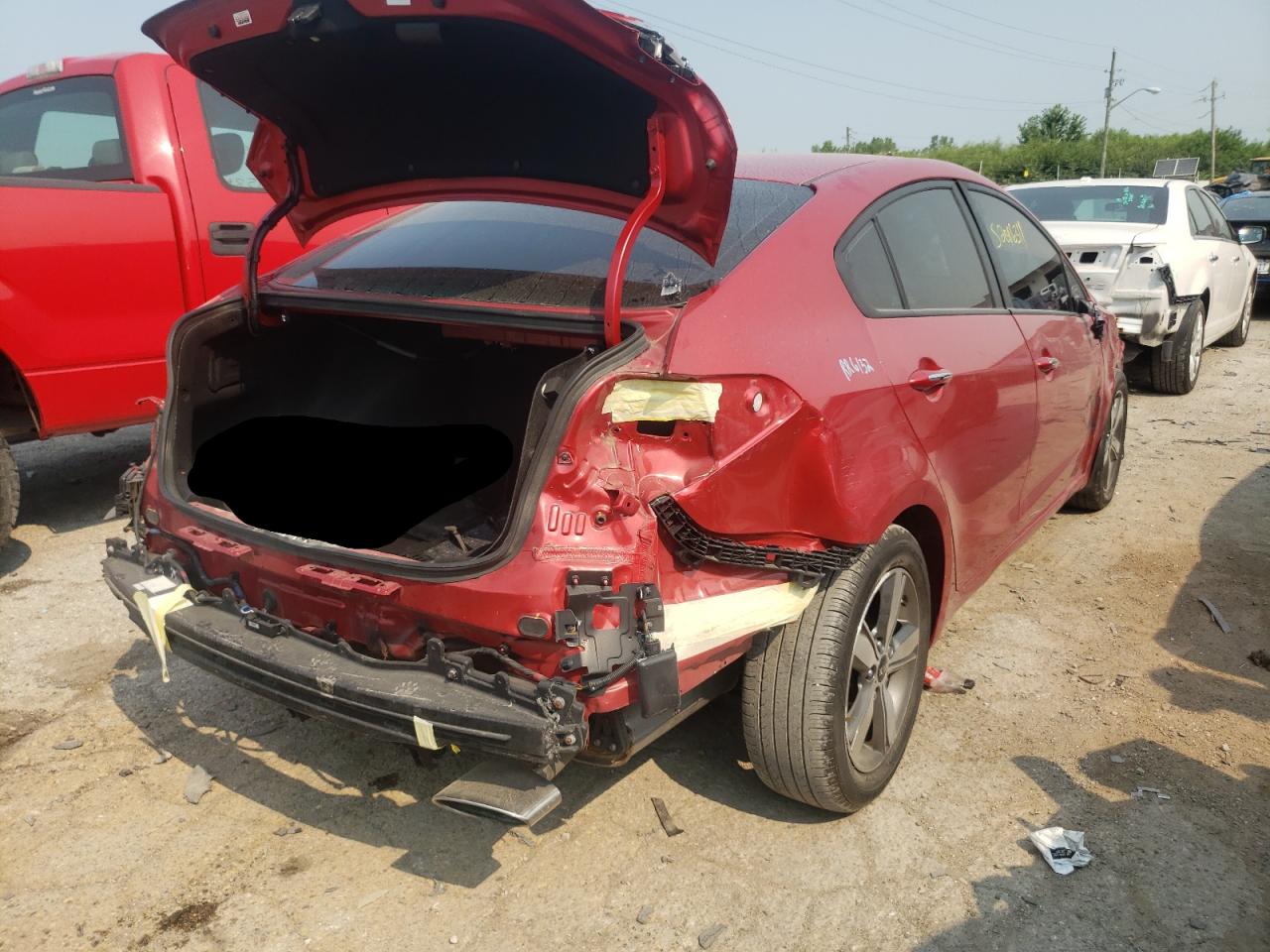 Photo 4 from auction – 2018 KIA FORTE LX with VIN 3KPFL4A78JE213307