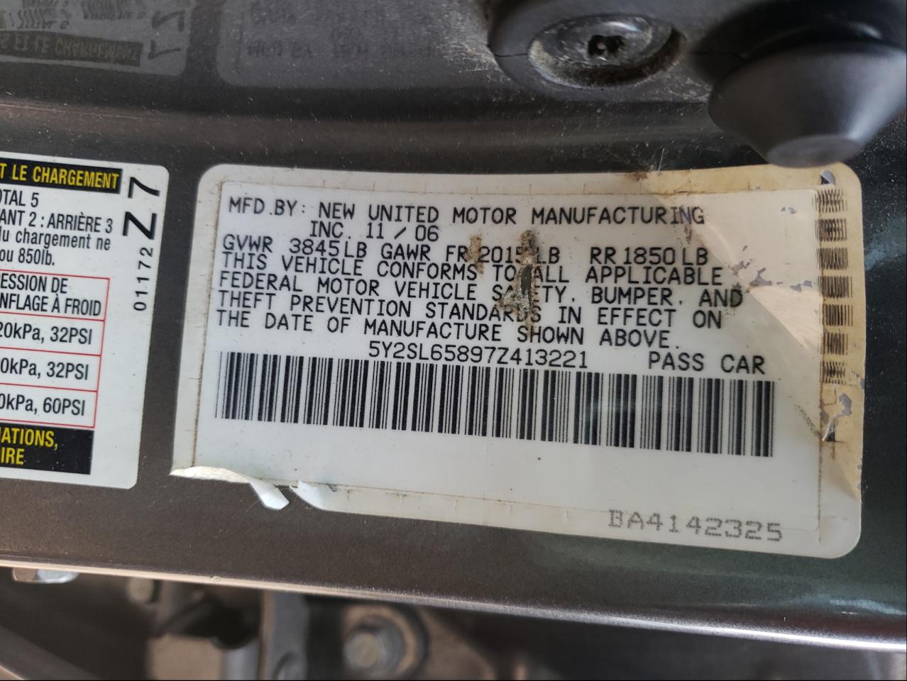 Photo 10 from auction – 2007 PONTIAC VIBE with VIN 5Y2SL65897Z413221