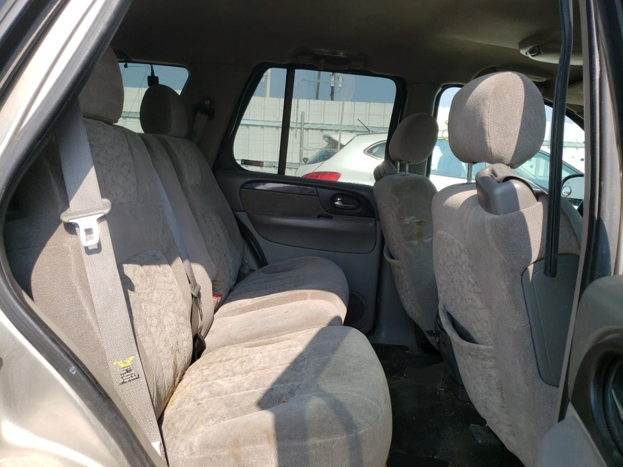 Photo 6 from auction – 2002 GMC ENVOY XL with VIN 1GKDT13S822128994