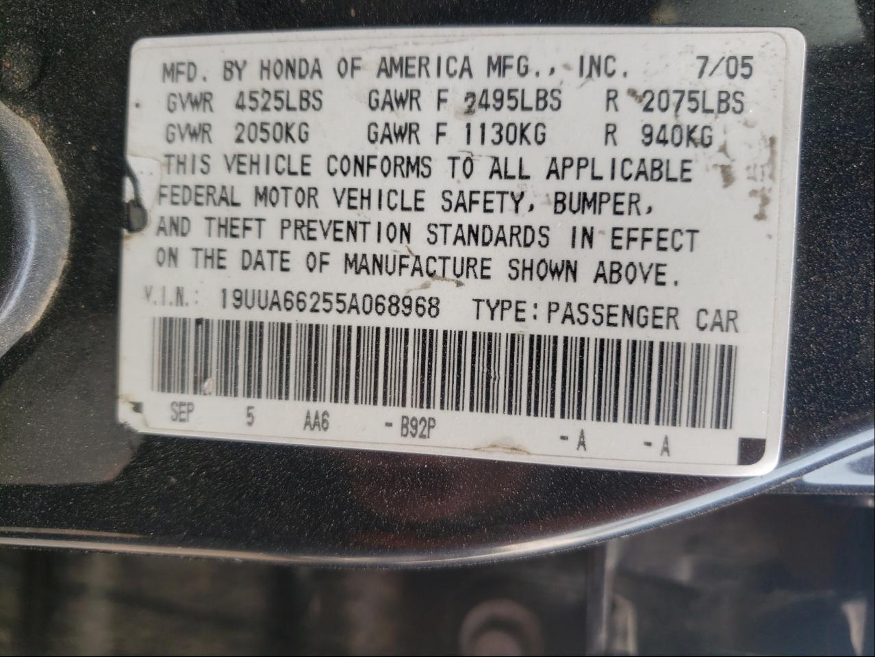 Photo 10 from auction – 2005 ACURA TL with VIN 19UUA66255A068968