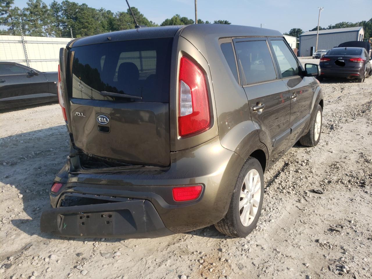 Photo 4 from auction – 2012 KIA SOUL + with VIN KNDJT2A68C7384132