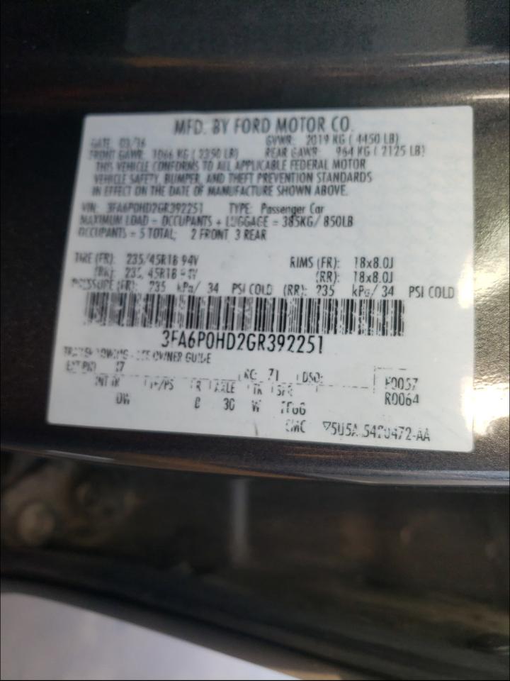 Photo 10 from auction – 2016 FORD FUSION SE with VIN 3FA6P0HD2GR392251