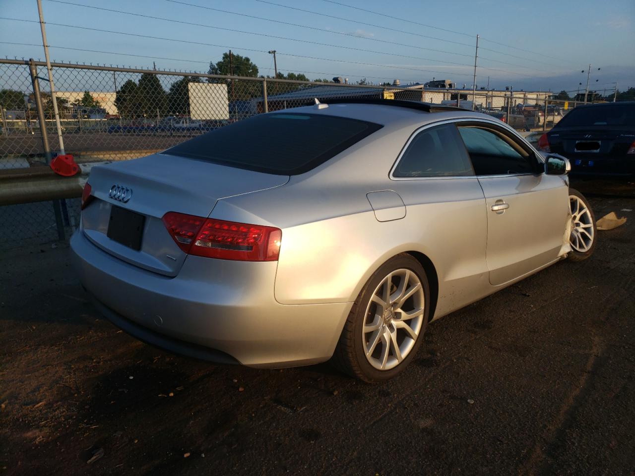 Photo 4 from auction – 2012 AUDI A5 PREMIUM with VIN WAULFAFR7CA004369