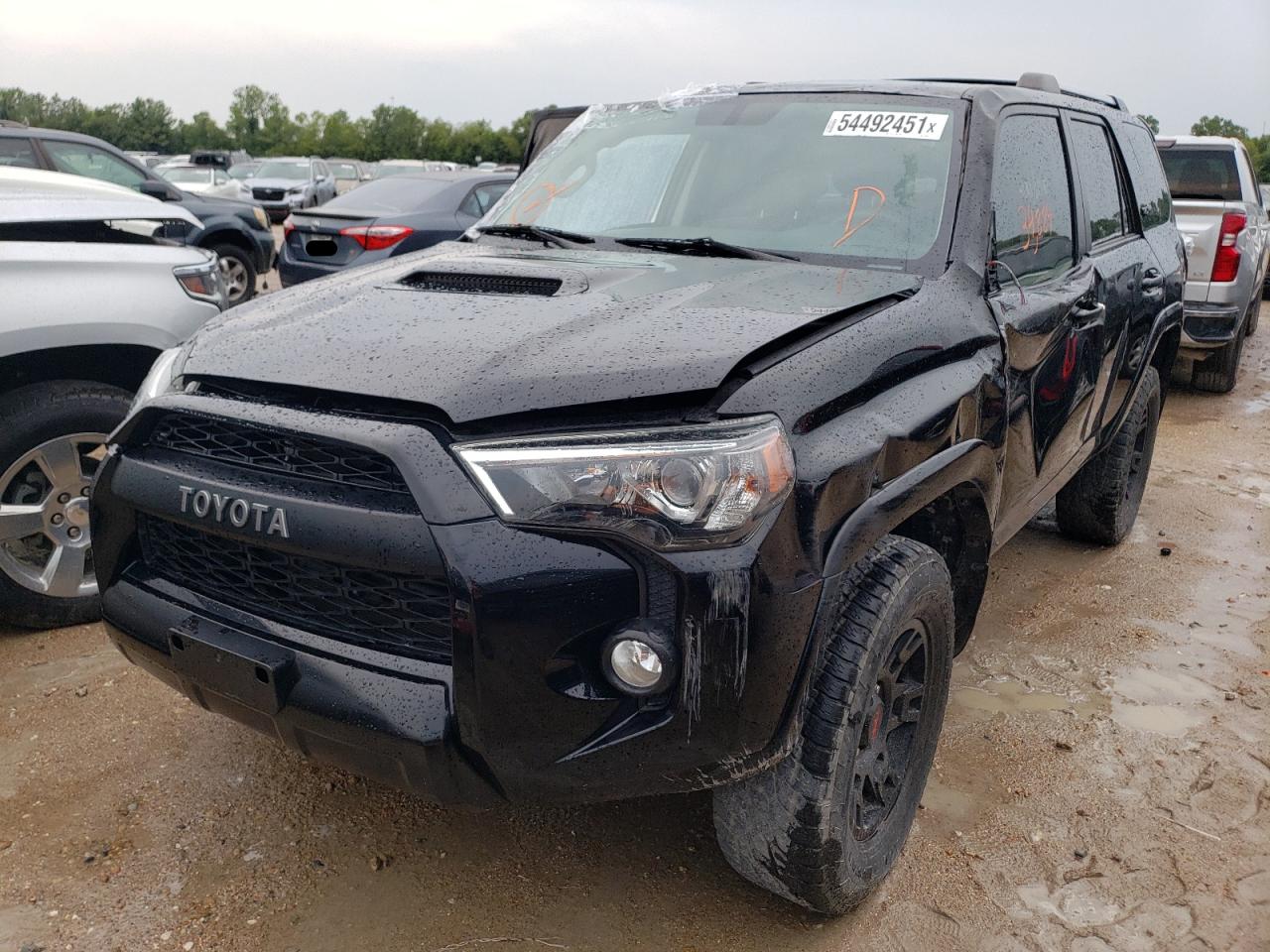 Photo 2 from auction – 2018 TOYOTA 4RUNNER SR with VIN JTEBU5JRXJ5588531
