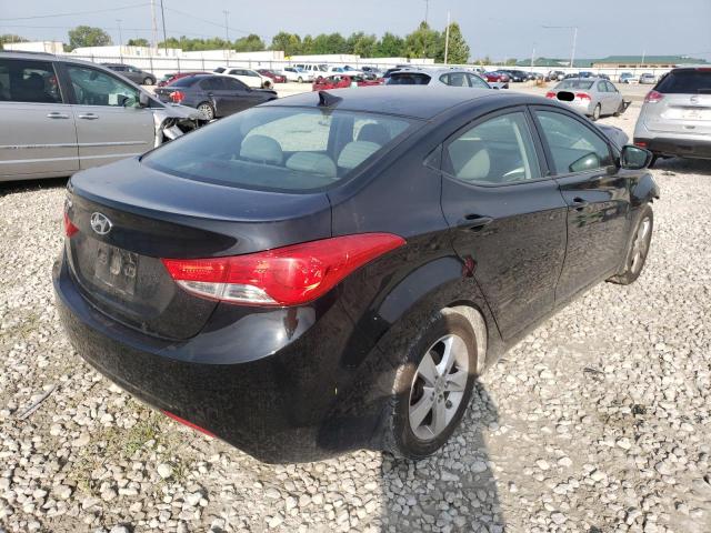 Photo 4 from auction – 2013 HYUNDAI ELANTRA with VIN 5NPDH4AE2DH403692