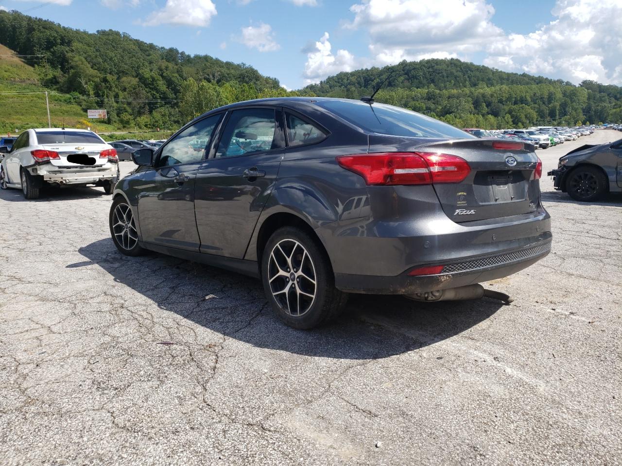Photo 3 from auction – 2017 FORD FOCUS SEL with VIN 1FADP3H2XHL340146