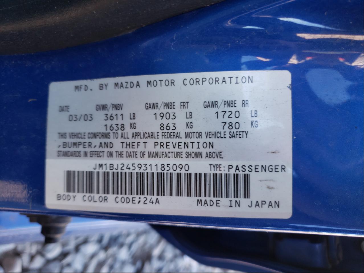 Photo 10 from auction – 2003 MAZDA PROTEGE with VIN JM1BJ245931185090