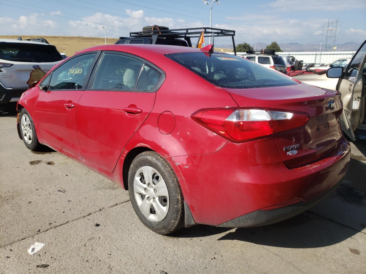 Photo 3 from auction – 2015 KIA FORTE LX with VIN KNAFX4A65F5318926