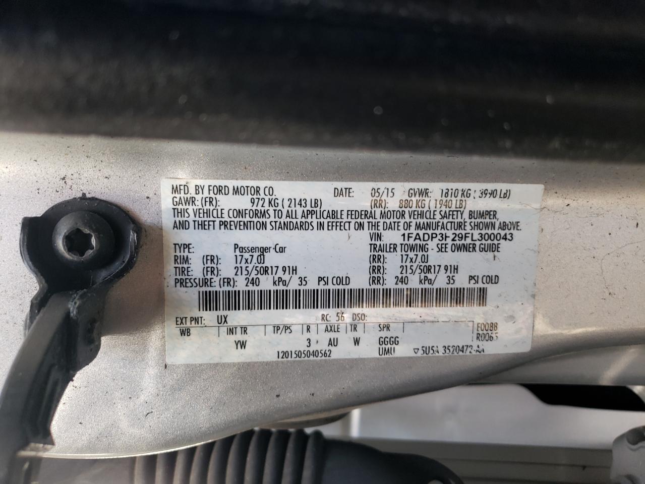 Photo 10 from auction – 2015 FORD FOCUS SE with VIN 1FADP3F29FL300043