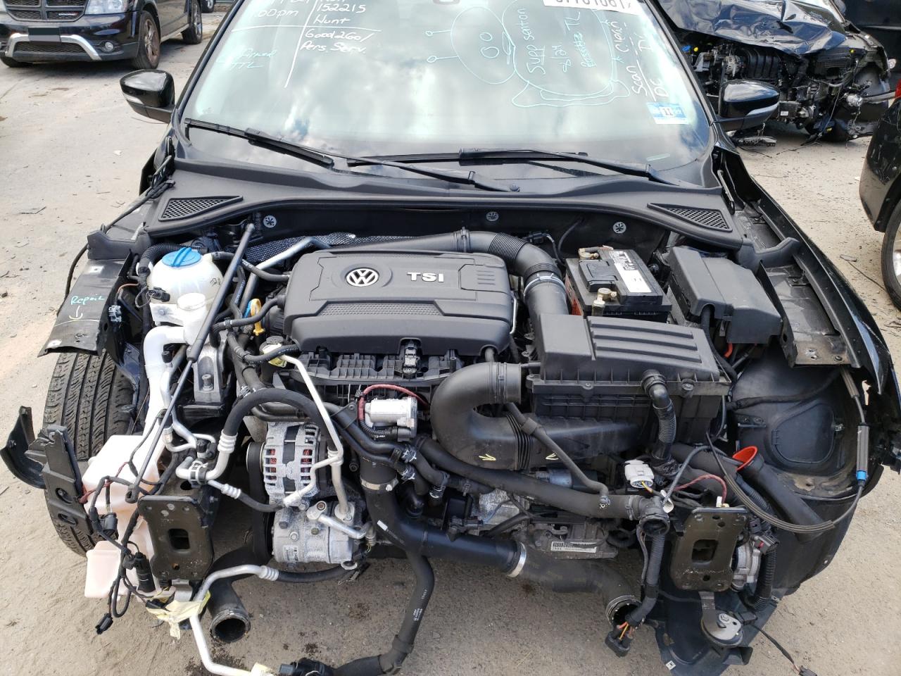 Photo 7 from auction – 2015 VOLKSWAGEN PASSAT S with VIN 1VWAT7A38FC084201
