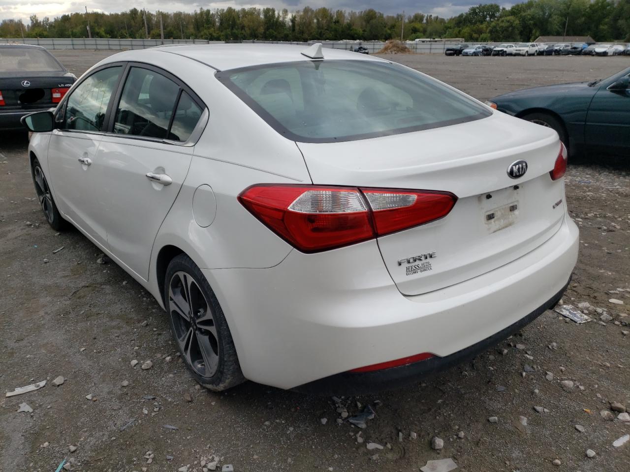 Photo 3 from auction – 2014 KIA FORTE EX with VIN KNAFZ4A86E5103555