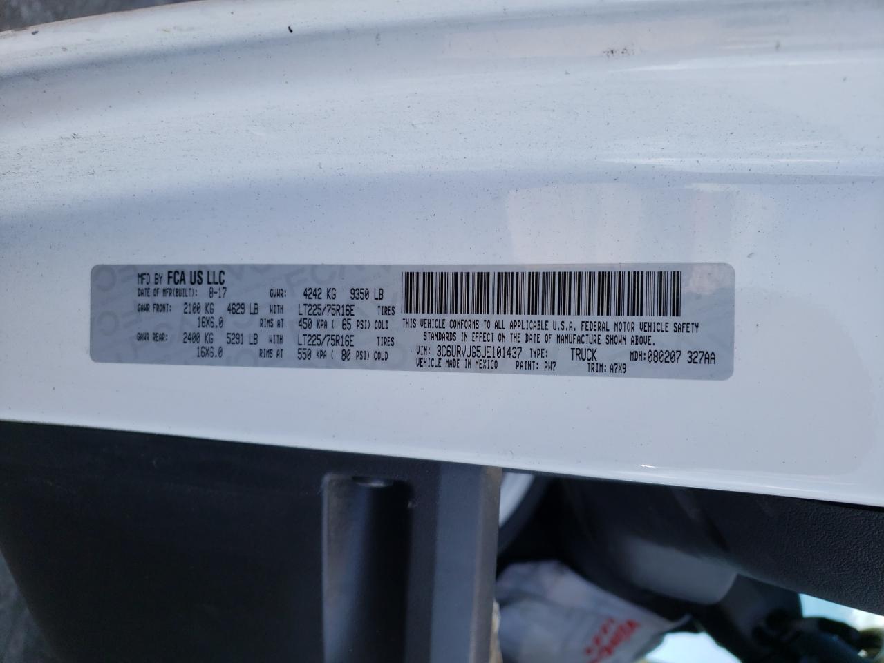 Photo 10 from auction – 2018 RAM PROMASTER with VIN 3C6URVJG5JE101437