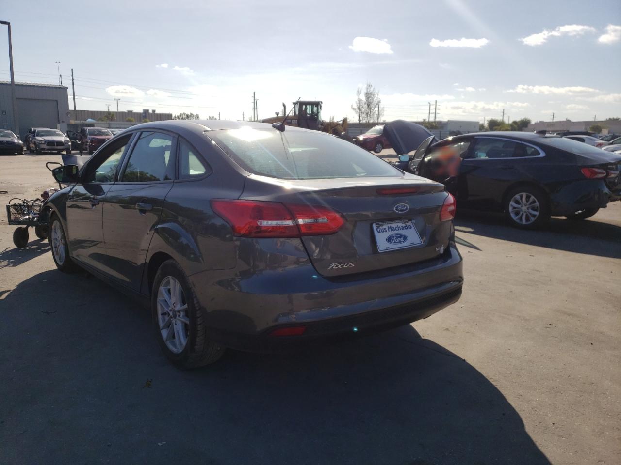 Photo 3 from auction – 2017 FORD FOCUS SE with VIN 1FADP3F2XHL227994