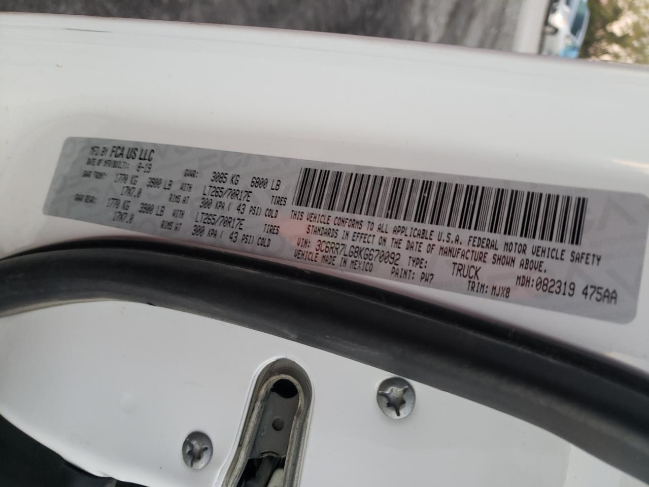 Photo 10 from auction – 2019 RAM 1500 CLASS with VIN 3C6RR7LG8KG670092