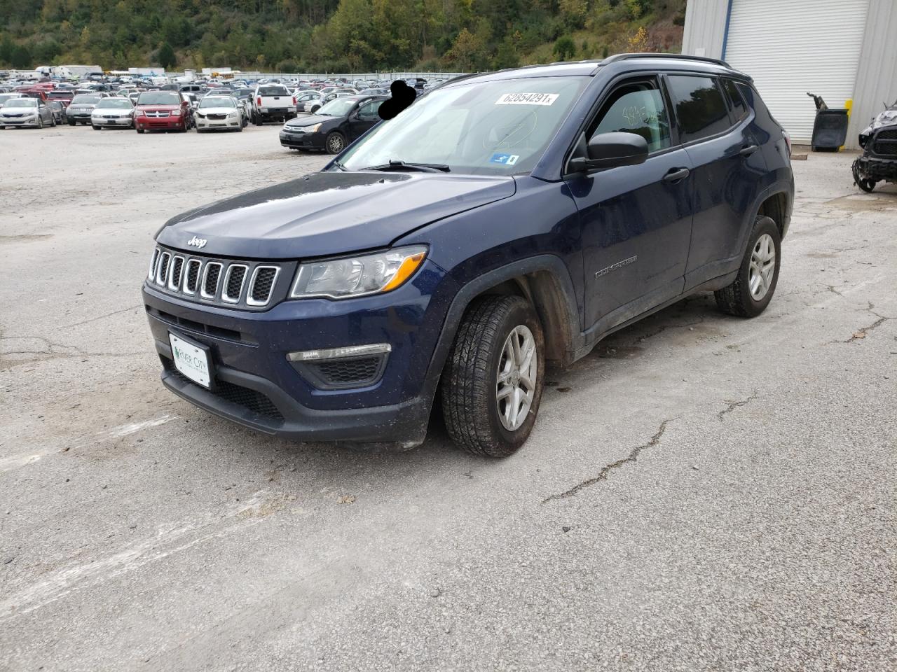 Photo 2 from auction – 2018 JEEP COMPASS with VIN 3C4NJDAB0JT117060