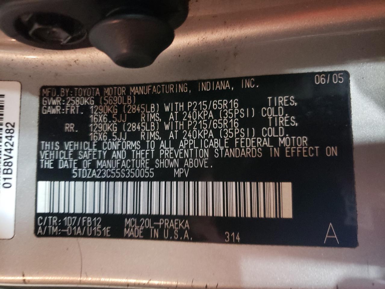 Photo 10 from auction – 2005 TOYOTA SIENNA with VIN 5TDZA23C55S350055