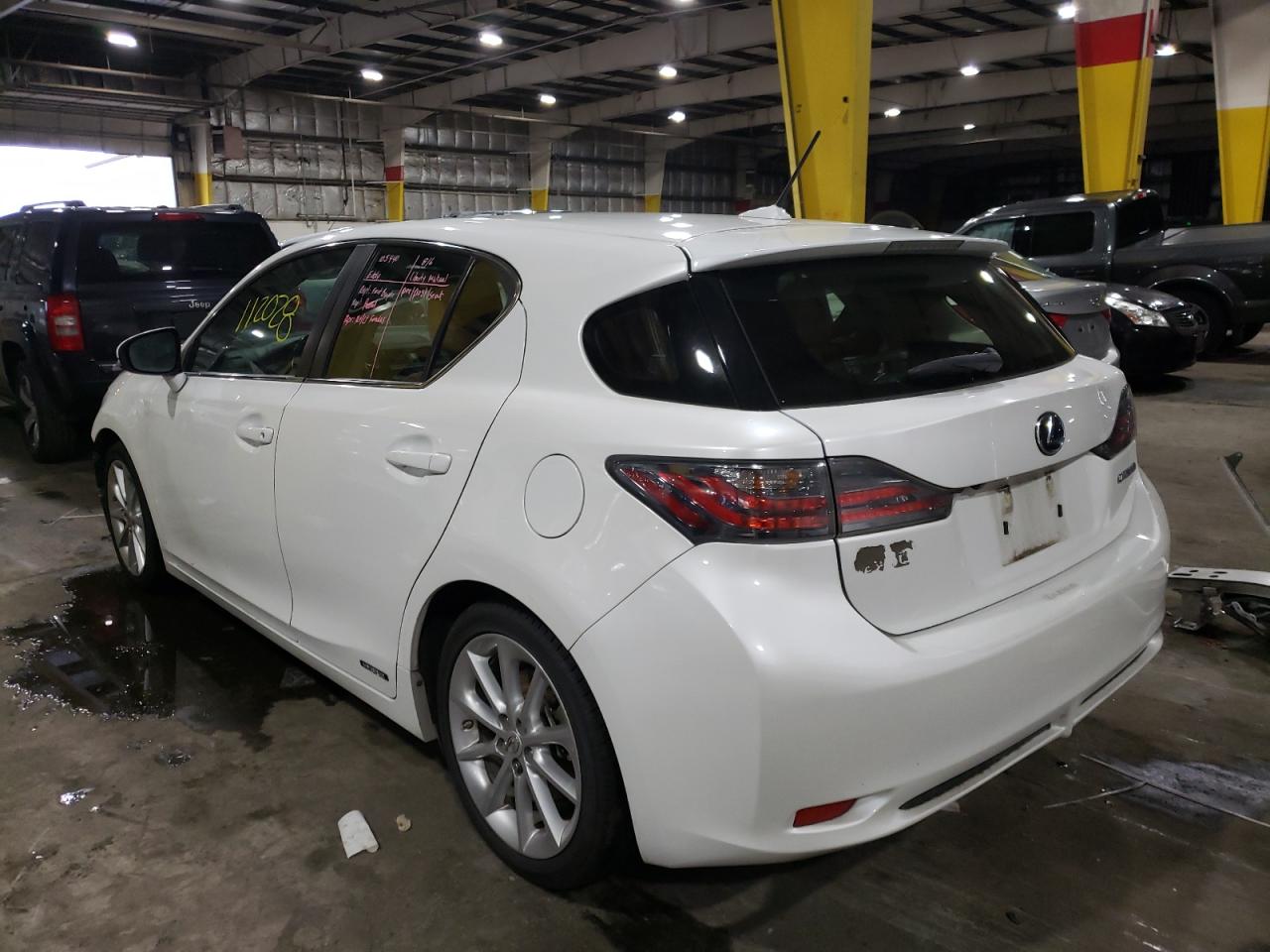 Photo 3 from auction – 2013 LEXUS CT 200 with VIN JTHKD5BH8D2169348