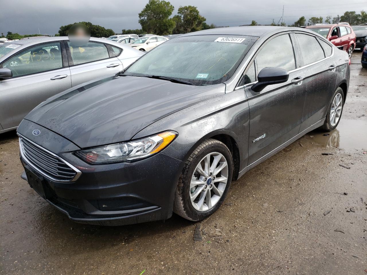 Photo 2 from auction – 2017 FORD FUSION HYB with VIN 3FA6P0LU6HR280044