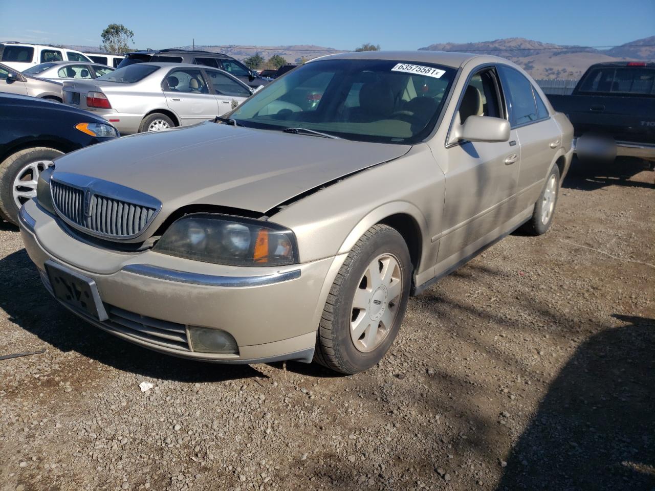 Photo 2 from auction – 2005 LINCOLN LS with VIN 1LNHM86S75Y600789