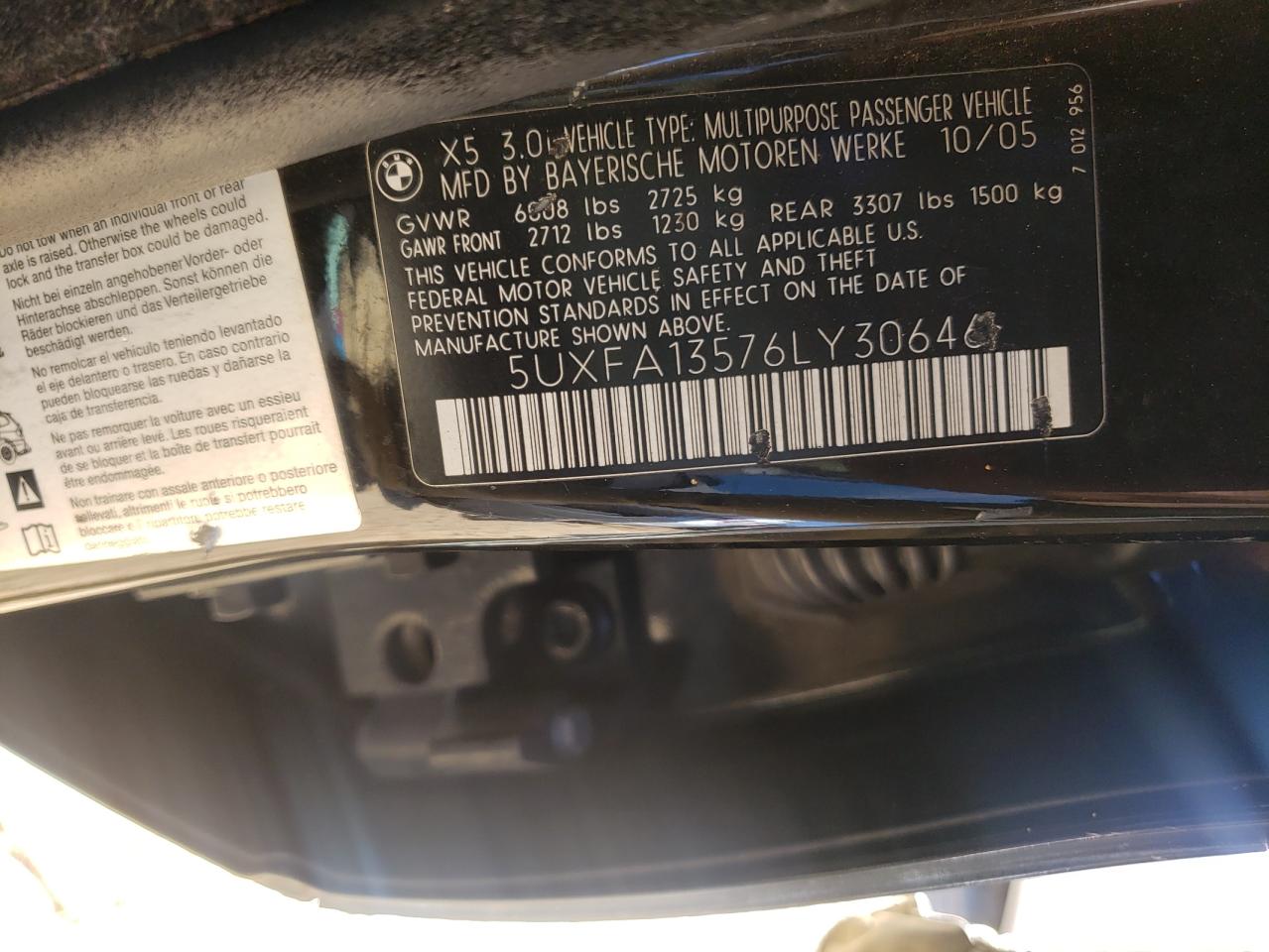 Photo 10 from auction – 2006 BMW X5 3.0I with VIN 5UXFA13576LY30646