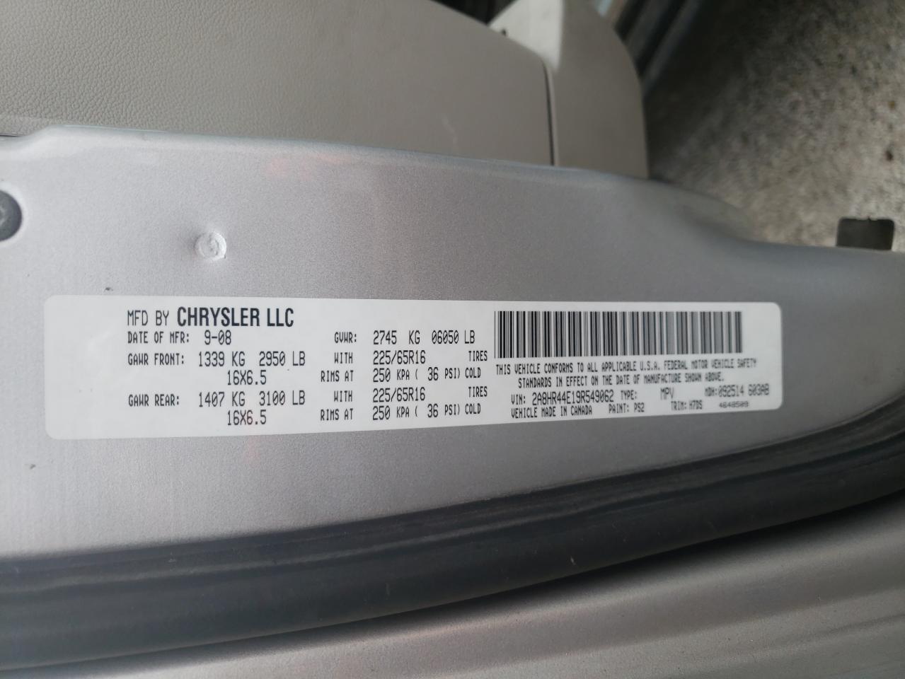 Photo 10 from auction – 2009 CHRYSLER TOWN & COU with VIN 2A8HR44E19R549062
