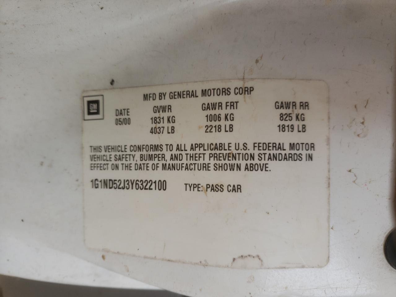 Photo 10 from auction – 2000 CHEVROLET MALIBU with VIN 1G1ND52J3Y6322100