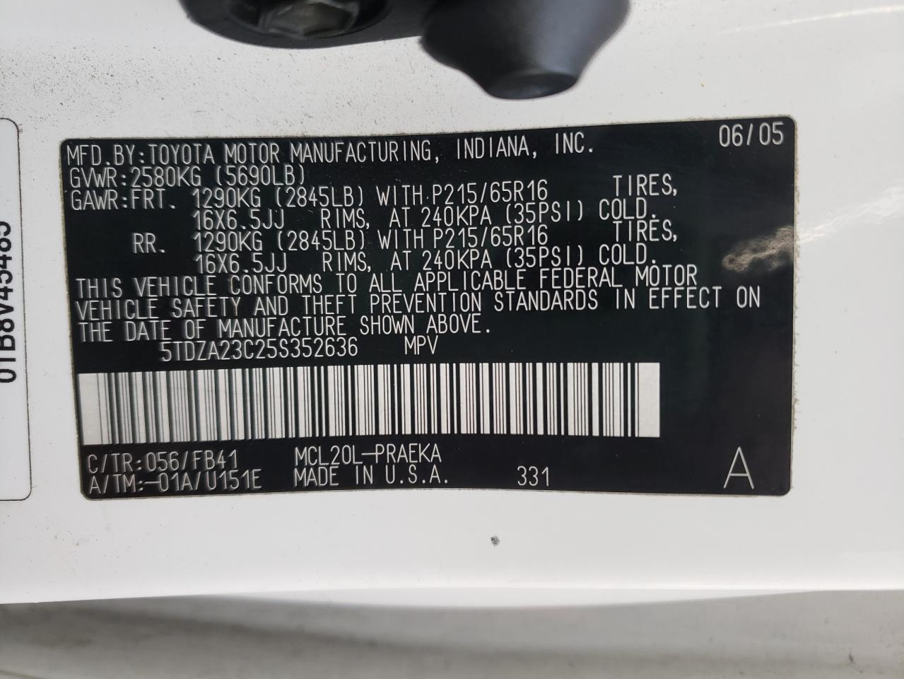 Photo 10 from auction – 2005 TOYOTA SIENNA CE with VIN 5TDZA23C25S352636