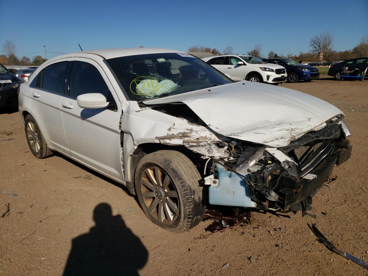 CHRYSLER 200 TOURIN 2012 with VIN 1C3CCBBB7CN283653 - Photo from auction