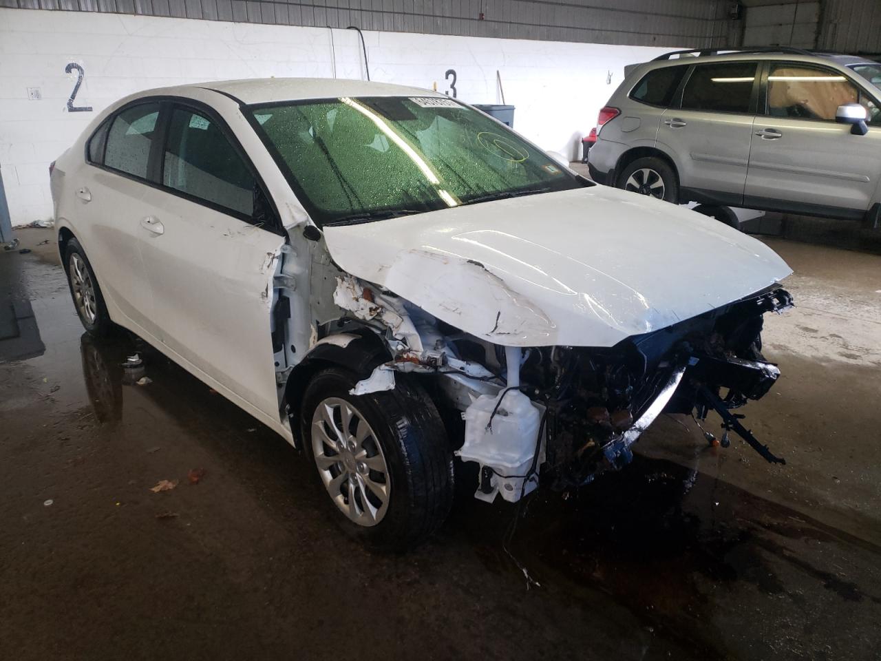 KIA FORTE FE 2020 with VIN 3KPF24AD1LE235578 - Photo from auction