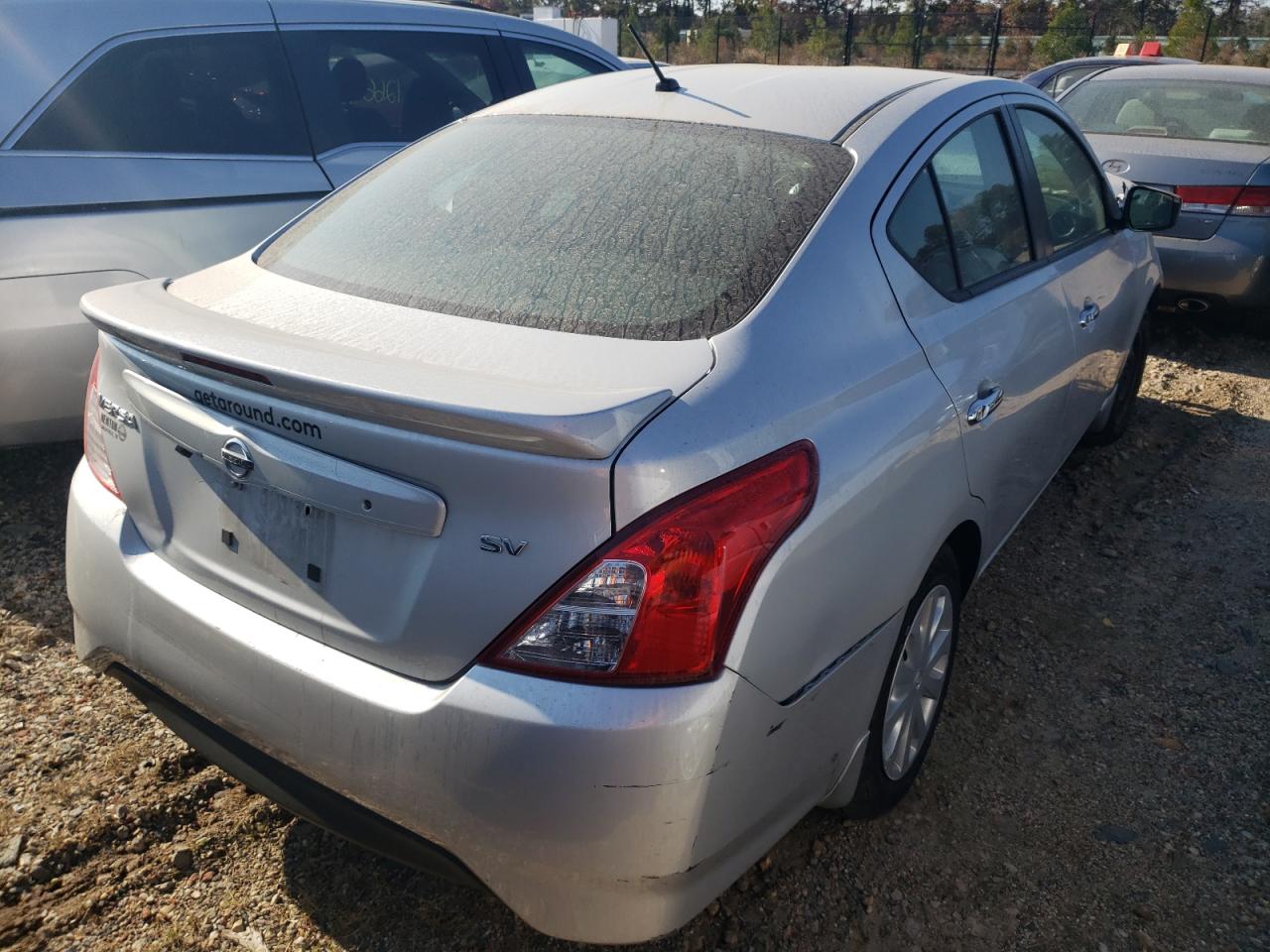 Photo 4 from auction – 2019 NISSAN VERSA S with VIN 3N1CN7AP8KL879064