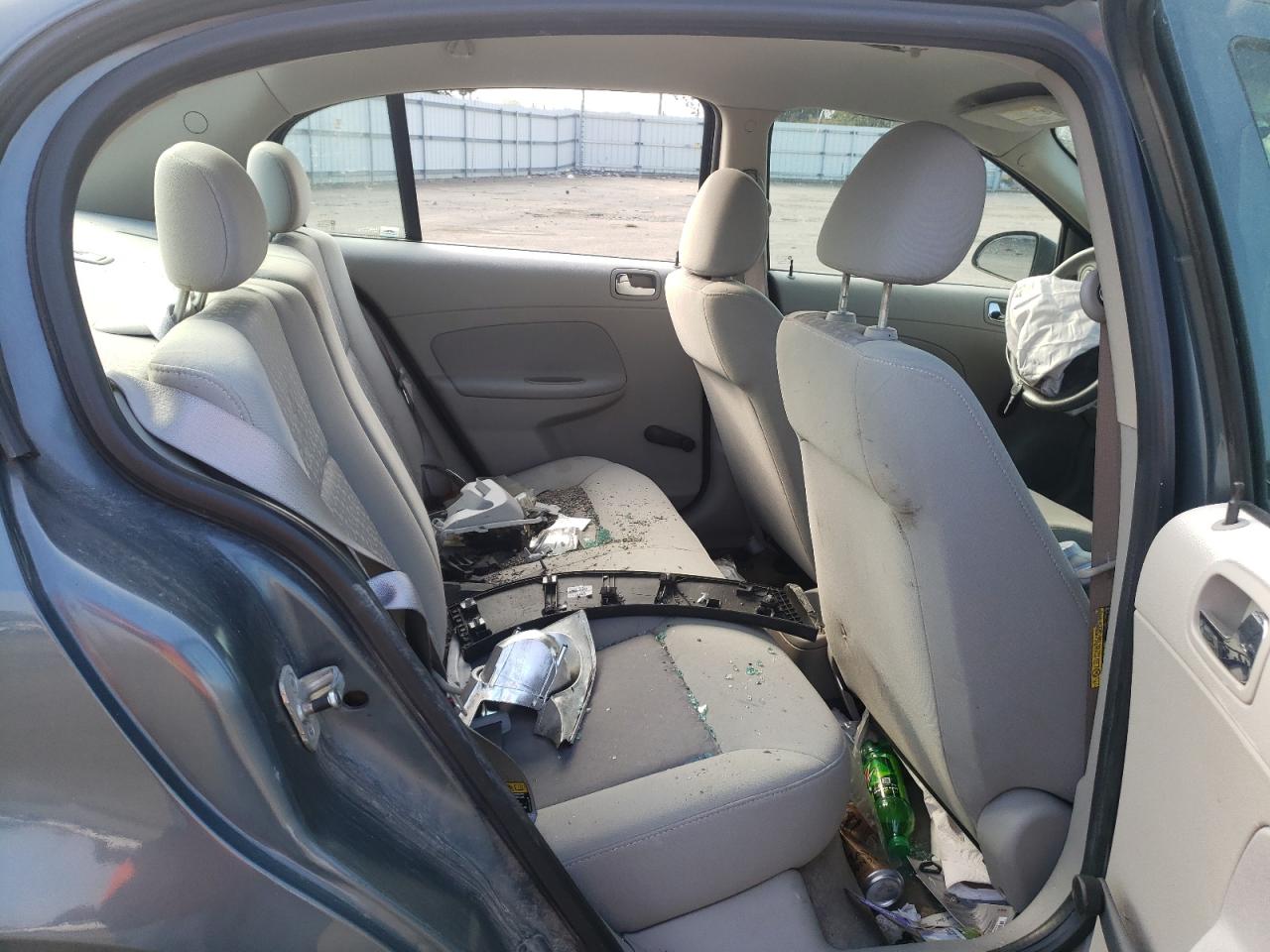 Photo 6 from auction – 2005 CHEVROLET COBALT with VIN 1G1AK52F857657665