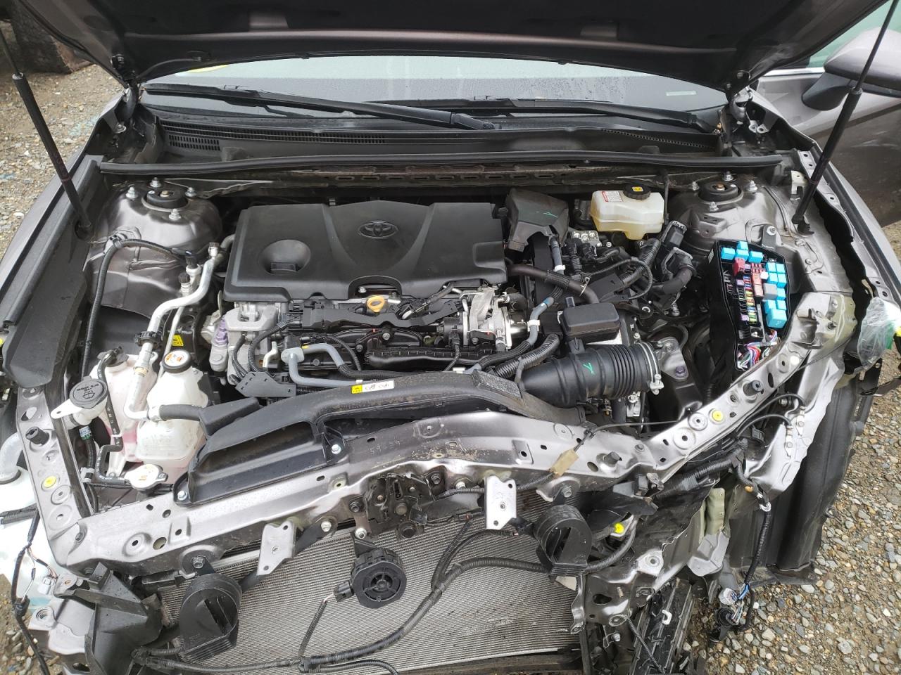 Photo 7 from auction – 2020 TOYOTA CAMRY LE with VIN 4T1C31AK9LU521950