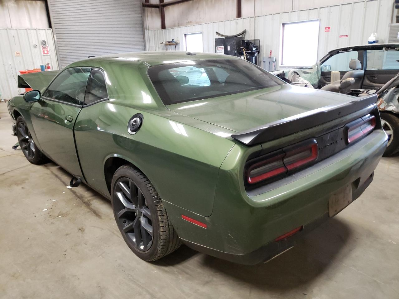 Photo 3 from auction – 2021 DODGE CHALLENGER with VIN 2C3CDZAG5MH552097