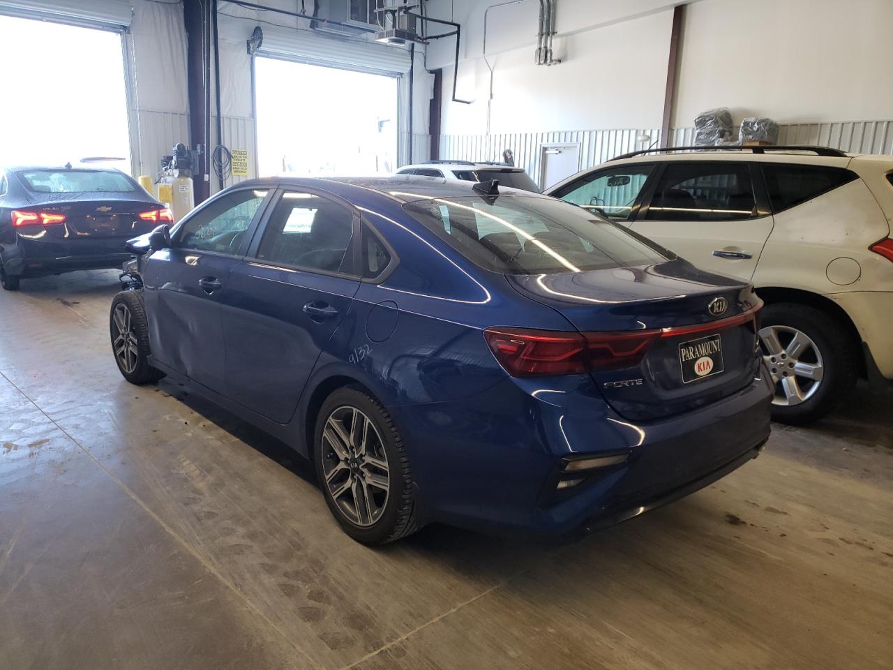 Photo 3 from auction – 2019 KIA FORTE S with VIN 3KPF34AD7KE063133