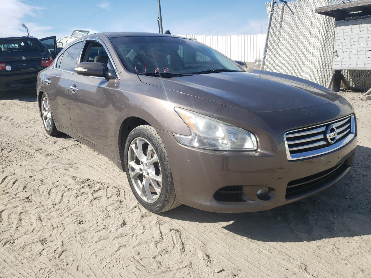 NISSAN MAXIMA S 2014 с VIN 1N4AA5AP3EC477284 - Фото с аукциона