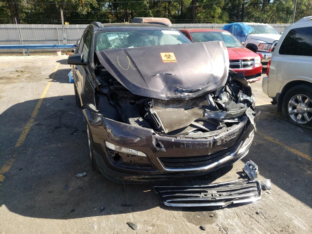 Photo 9 from auction – 2015 CHEVROLET TRAVERSE L with VIN 1GNKRFED1FJ243081