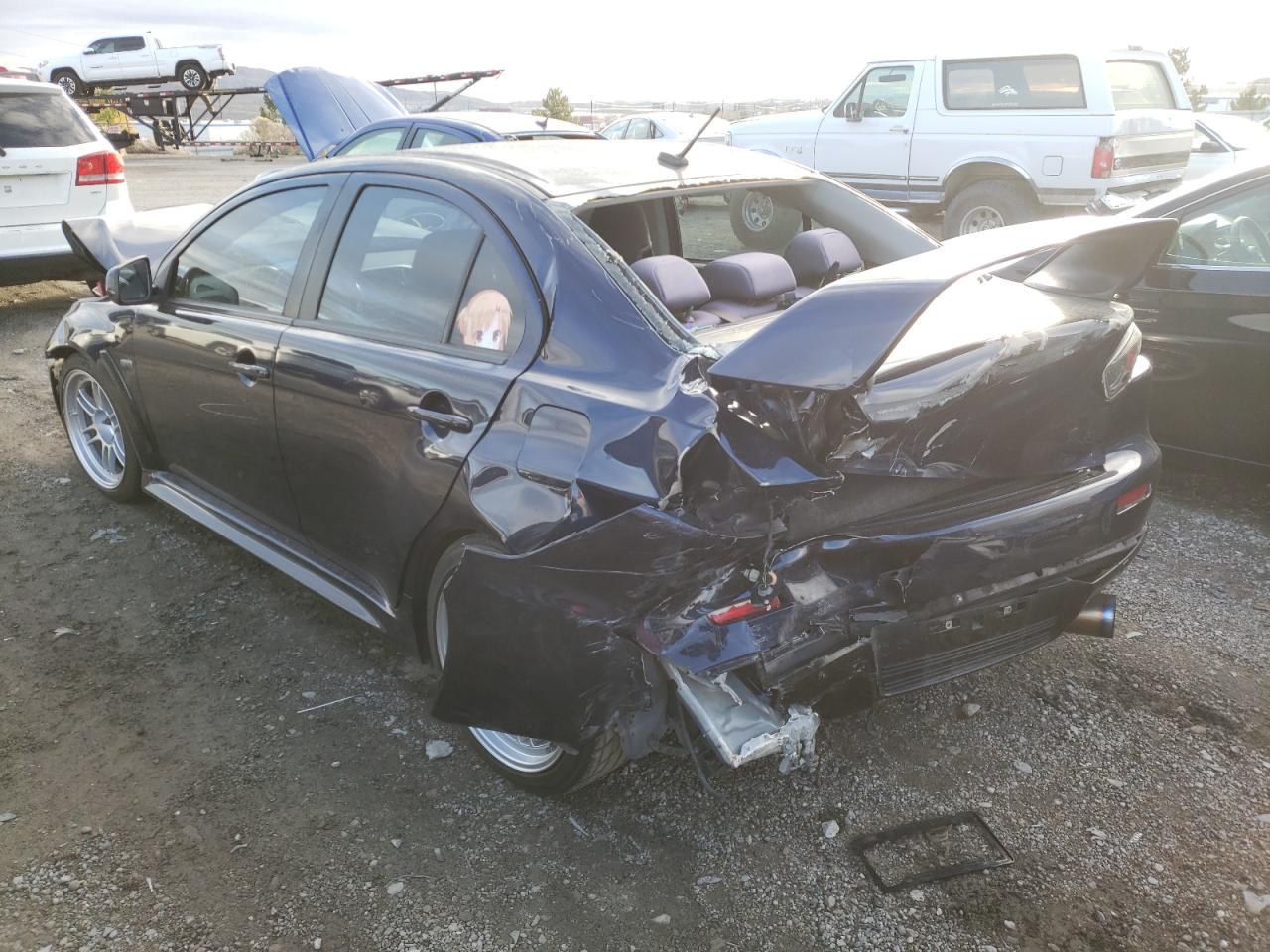 Photo 3 from auction – 2014 MITSUBISHI LANCER EVO with VIN JA32W8FV8EU011755