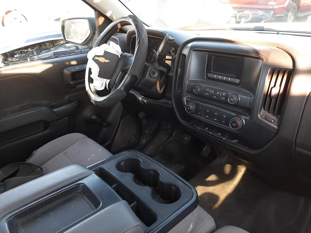 Photo 9 from auction – 2015 CHEVROLET SILVERADO with VIN 1GCNCPEH5FZ418269