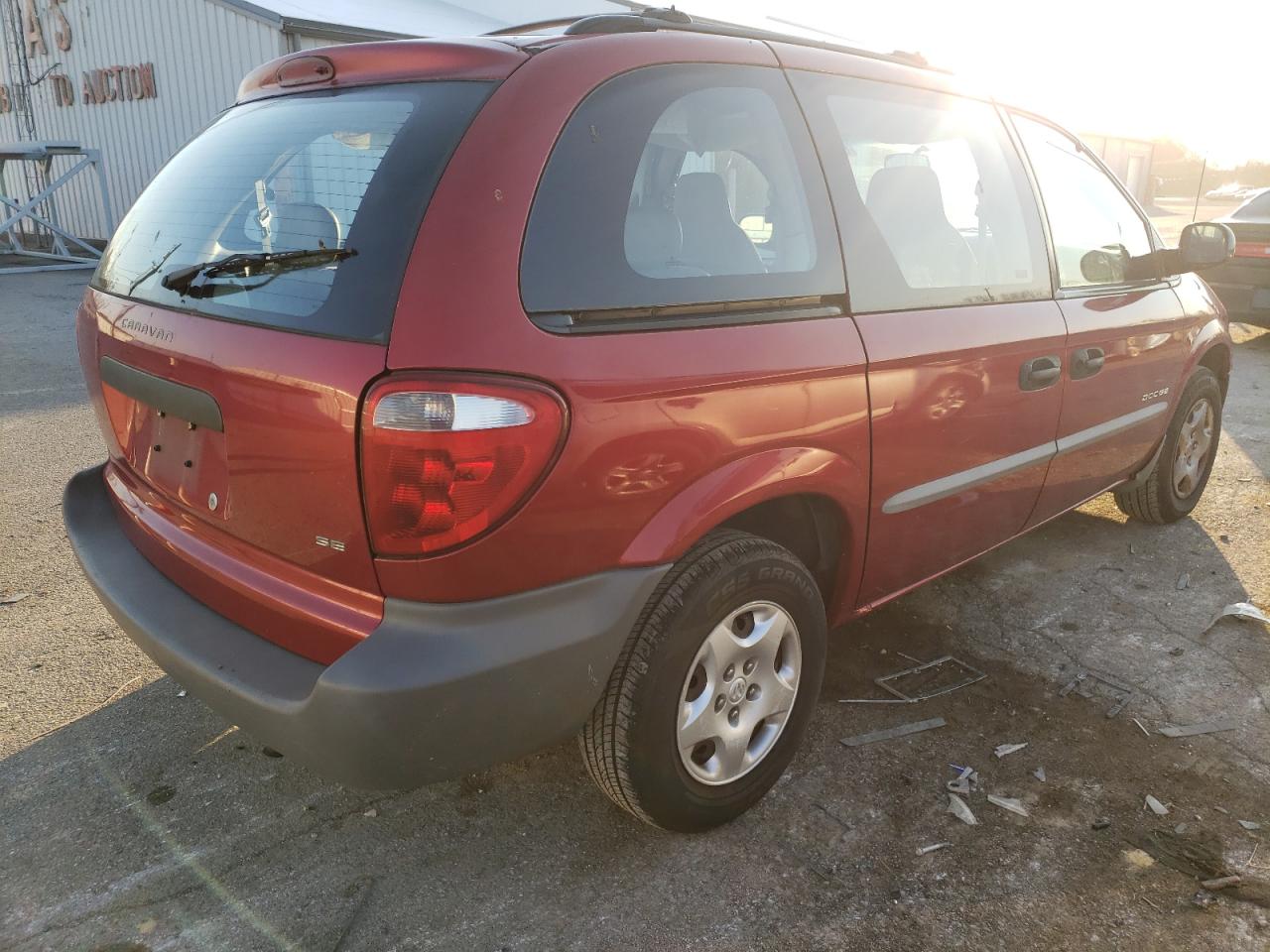 Photo 4 from auction – 2001 DODGE CARAVAN SE with VIN 1B4GP25381B161109